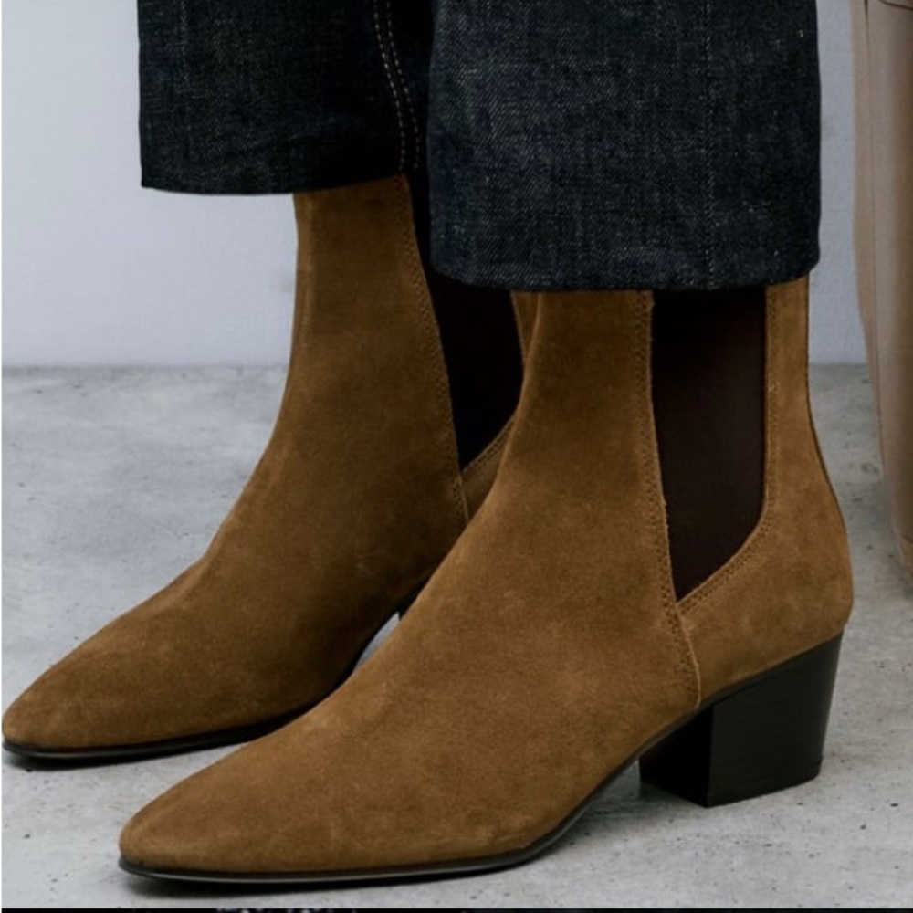 ZARA Brown suede boots